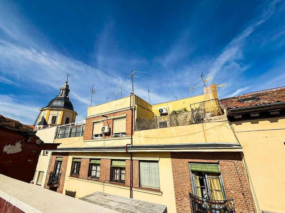 Charming Penthouse In Madrid-centro - Oso Apartment